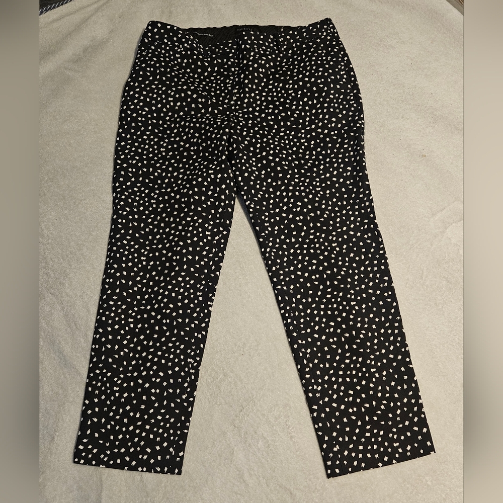 Talbots Hampshire Ankle Pants - Picture 2 of 8